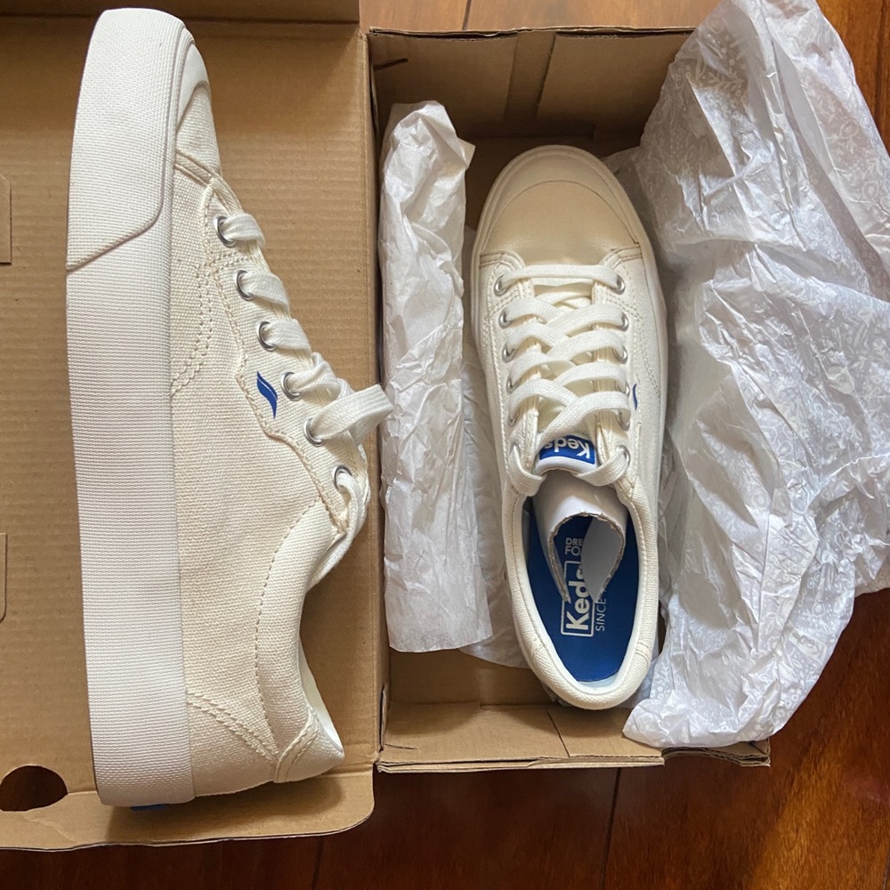Size 8 Keds Brand New